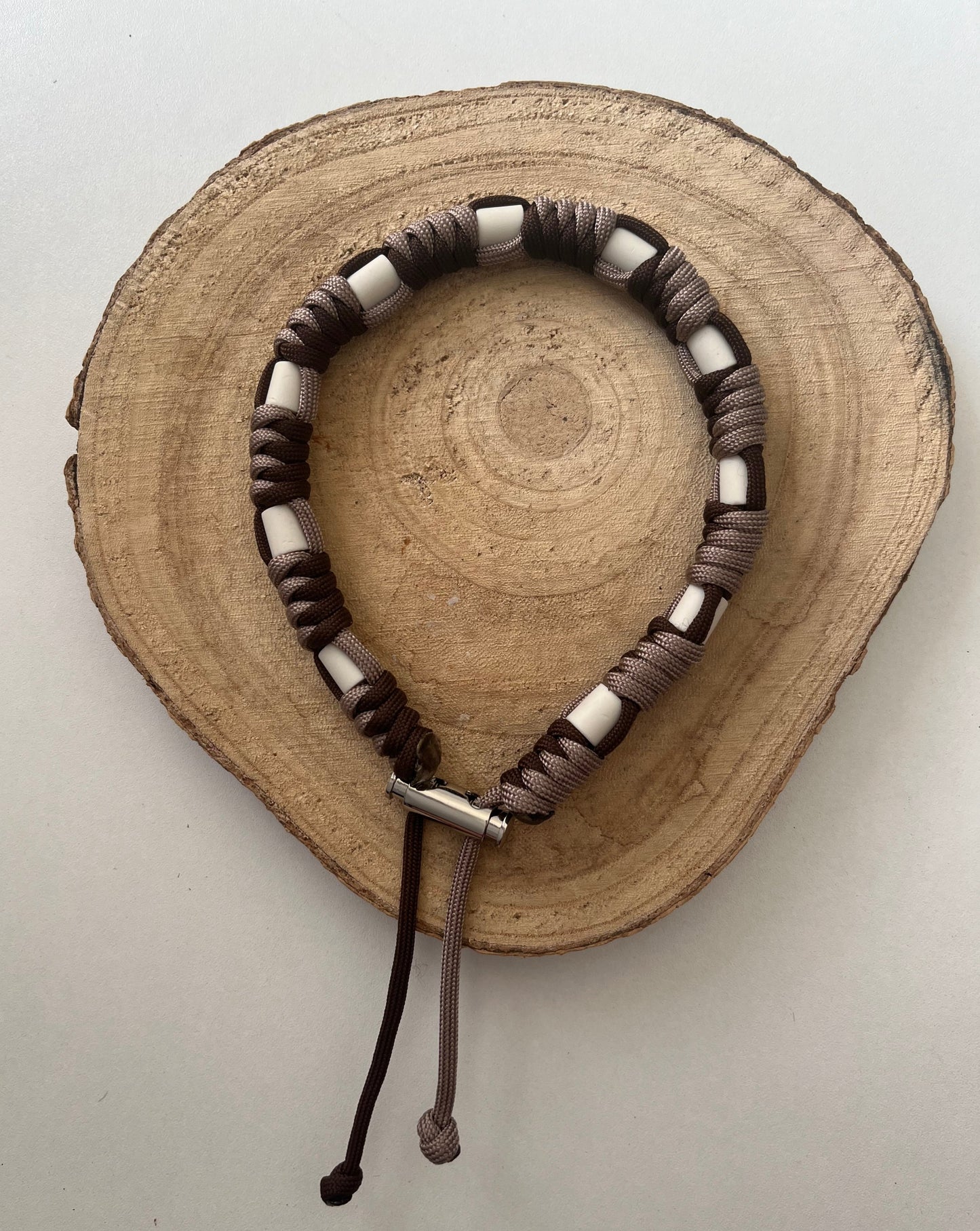 Collier Anti-Tiques Marron